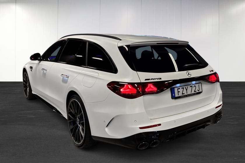 Bild 4 av Mercedes-Benz AMG E 53 HYBRID T 4MATIC+ 4M 585 HK | Line Premium | 360 | Nightpaket II | Burmester