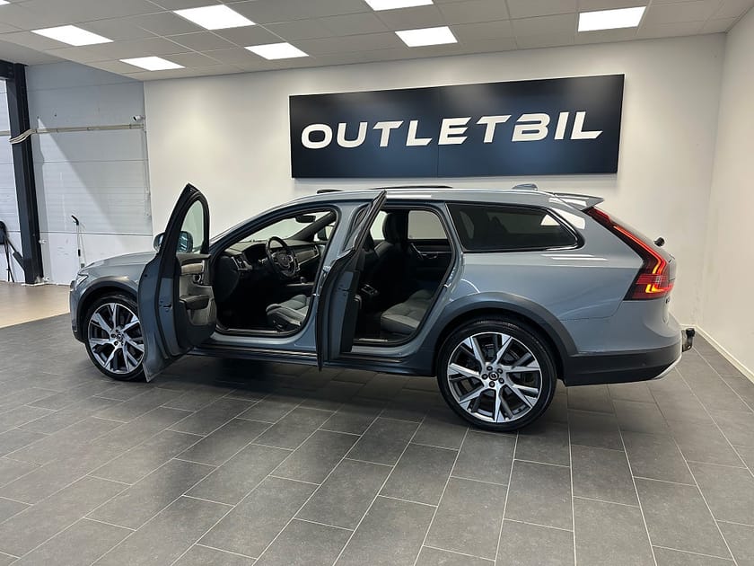 Bild 3 av Volvo V90 Cross Country
