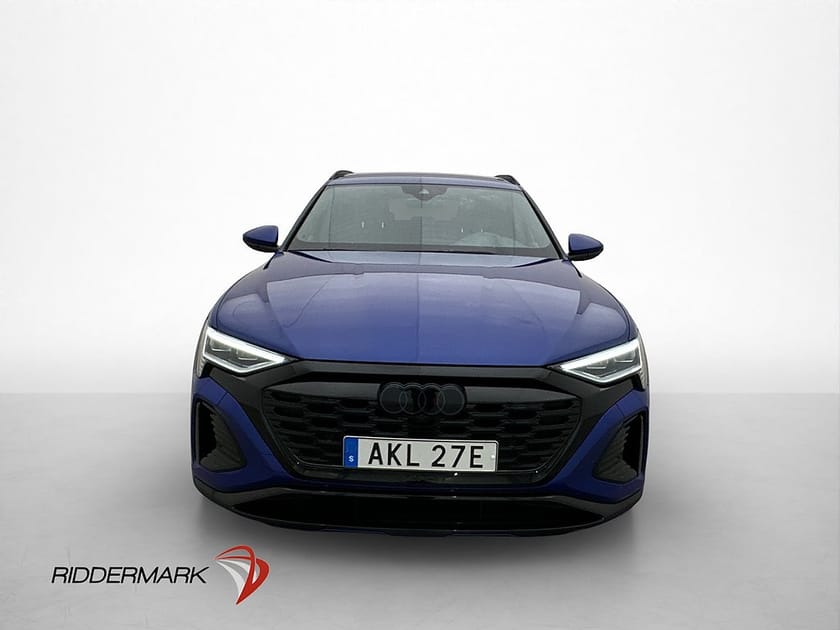 Bild 3 av Audi Q8 50 e-tron quattro q8-e-tron Q S line Värmare Luftfjädring Drag Matrix