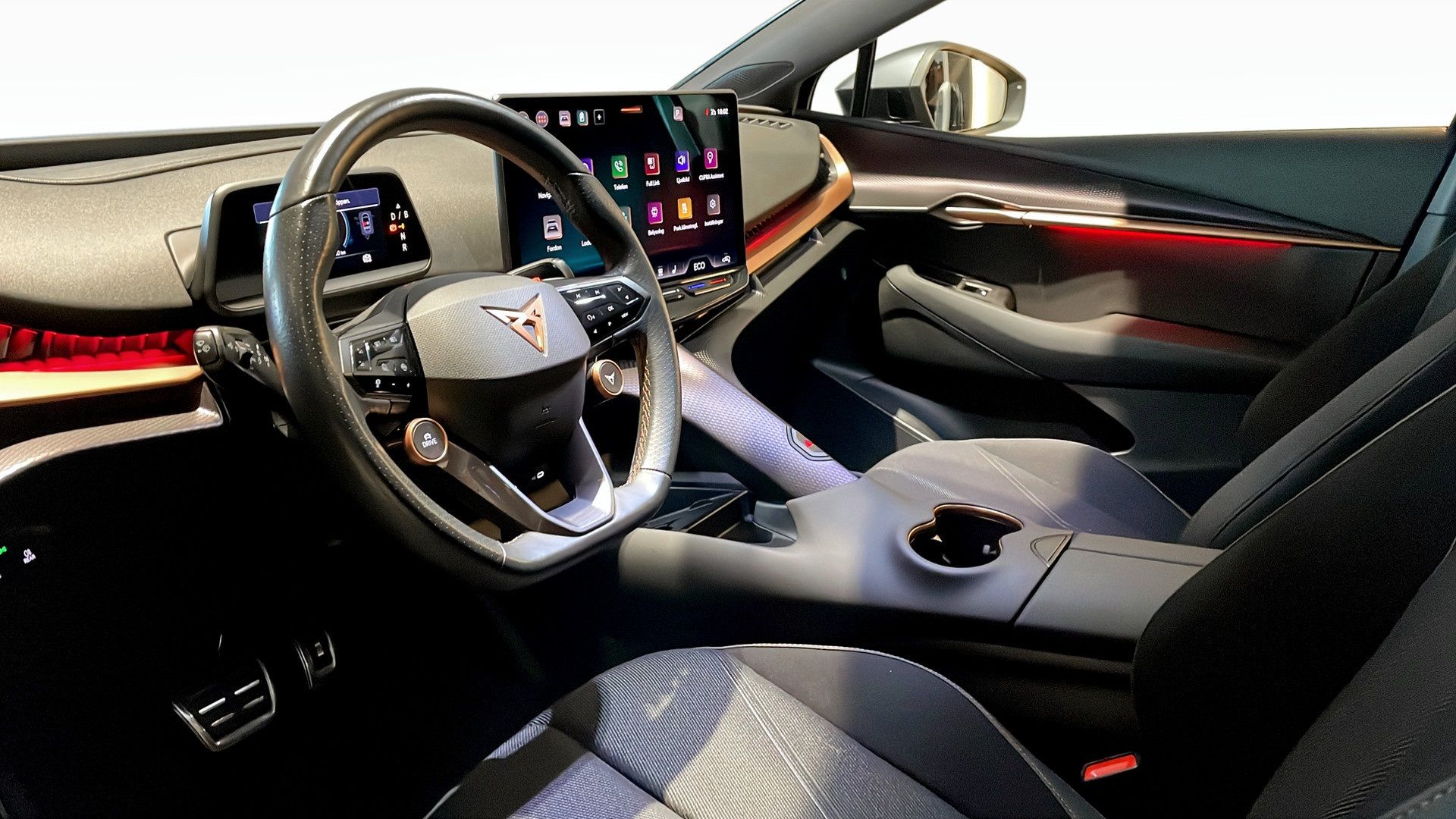 Cupra Tavascan 2024, bild 7/10