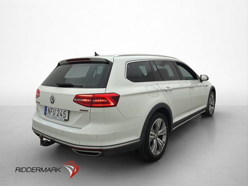 Bild 4 av Volkswagen Passat Alltrack 4M Cockpit Pano Värm Skinn Kamera