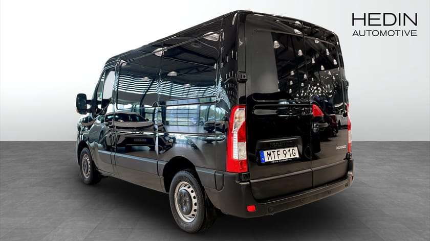Bild 3 av Renault Master 3.5 T 2.3 dCi 135hk Euro 6 B-kamera, PDC, BT, 3 sits