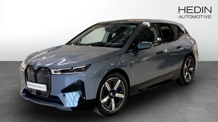 BMW iX xDrive50 xDrive40 Komfort access, Head-Up display, 360 kamera