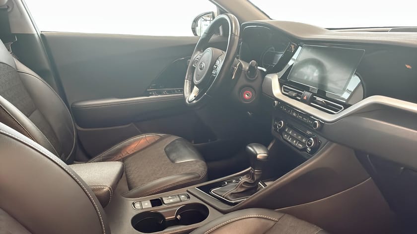 Bild 3 av Kia Niro P-HEV NAVI/Backkamera/Apple Carplay/Android auto