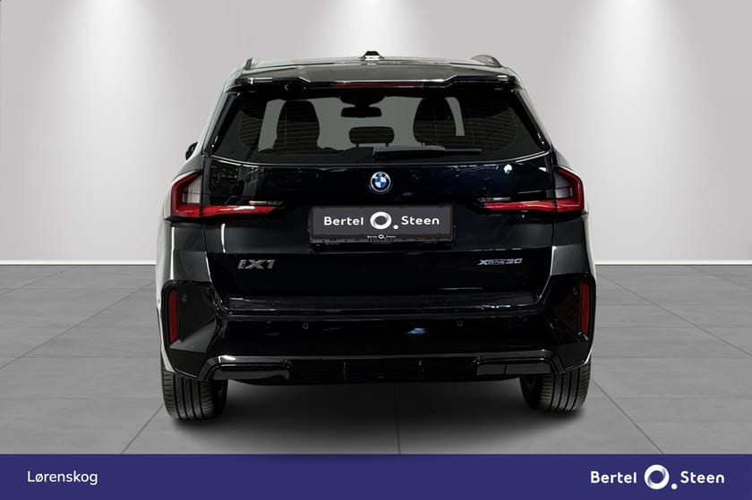 Bilde 4 av BMW iX1 xDrive30 M Sport | Harman/Kardon | Head-Up | 360°