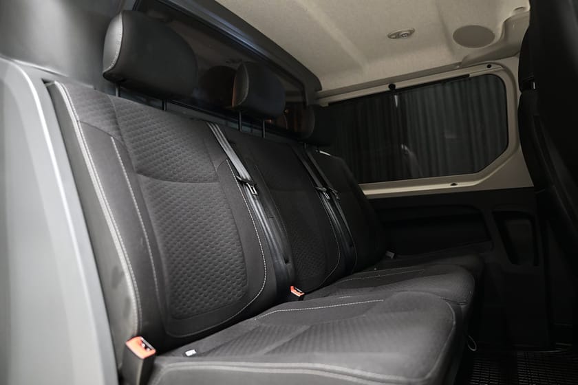 Bild 5 av Opel Vivaro Skåpbil CDTi 125HK Dubbelhytt|5-Sits|V-Inredd|Drag|Värmare|Moms