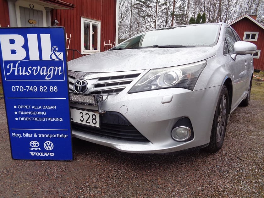 Bild 1 av Toyota Avensis Kombi 2.0 D NYBES  U.A./BACKKAMERA/MV/FINANS/INBYTE
