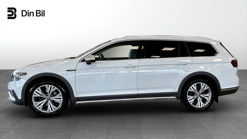 Bild 2 av Volkswagen Passat Alltrack 2.0 TDI | 4M | Drag | P- värmare | Kamera