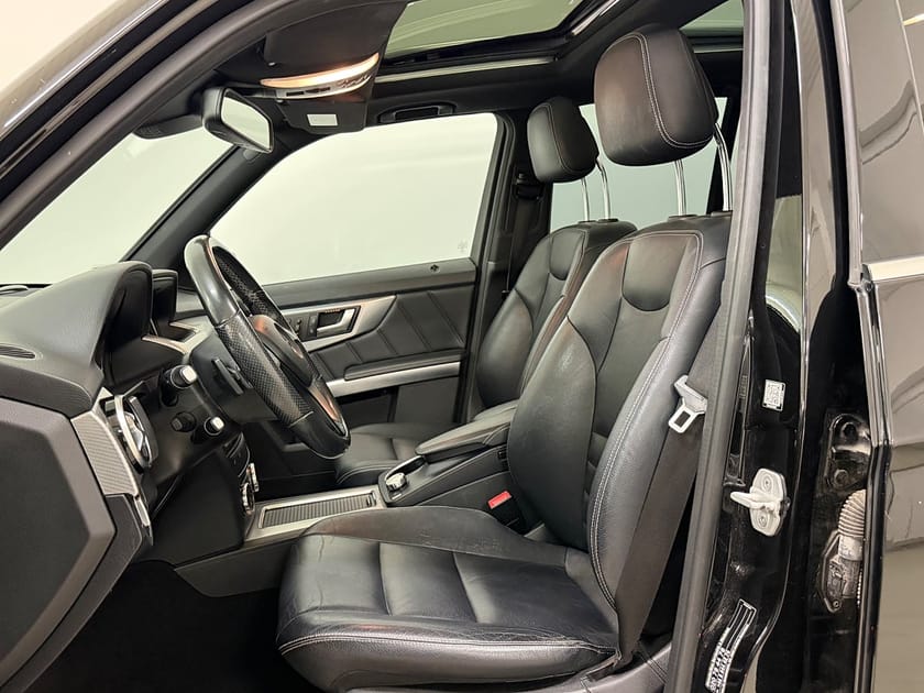 Bild 4 av Mercedes-Benz GLK 350 CDI 4MATIC 265hk AMG Line Pano Drag D-Värme H/K