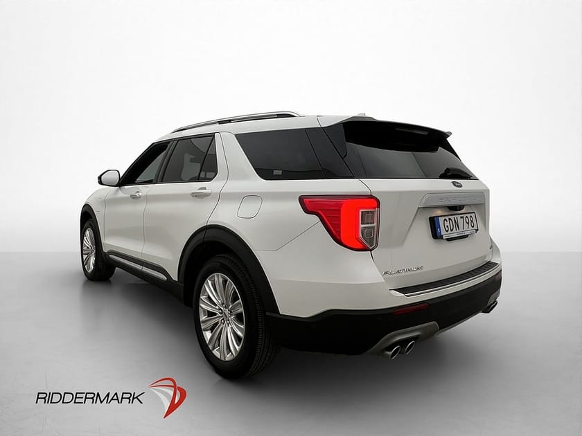 Bild 5 av Ford Explorer Plug-In Hybrid AWD 457hk Platinum 7-sits Pano 360 B&O