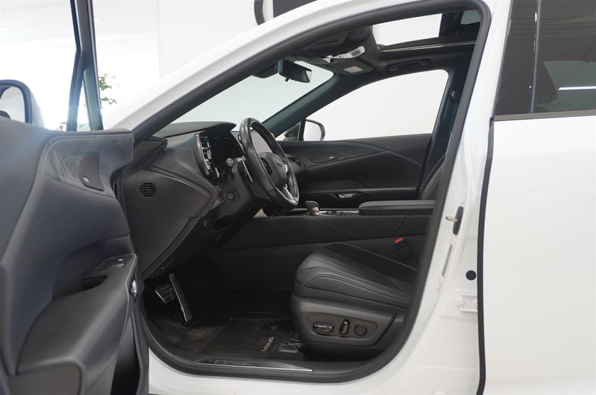 Bild 2 av Lexus RX 500h Rx500h Ech-I F-Sport 371hk