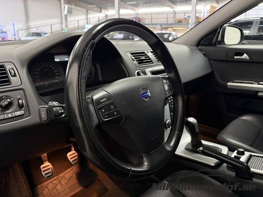 Bild 3 av Volvo V50 D2 Momentum Classic