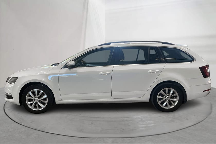 Bild 2 av Škoda Octavia Kombi III 2.0 TDI CR Combi 4x4 (150hk)
