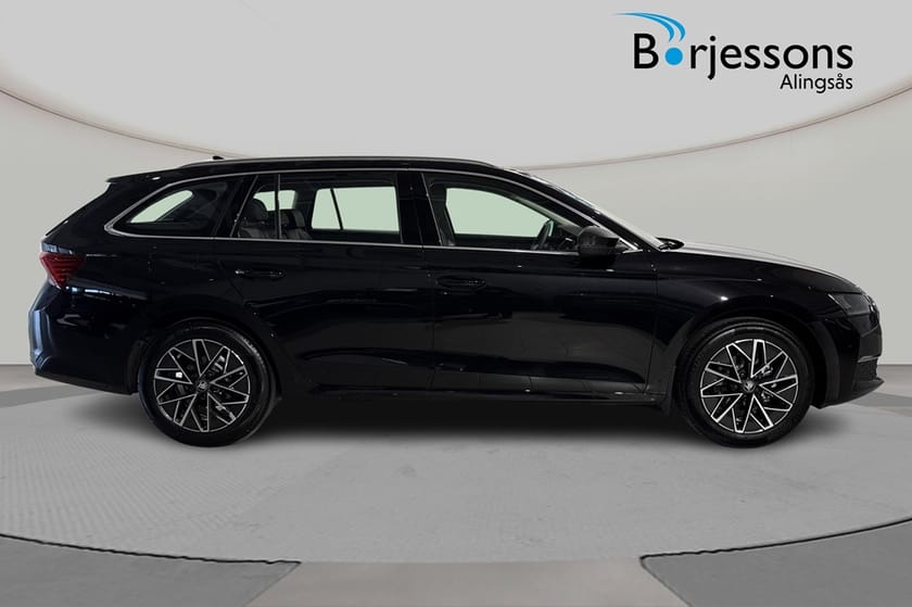 Bild 2 av Škoda Octavia Kombi SELECTION 1,5 TSI M-HEV 116 HK 7 VXL