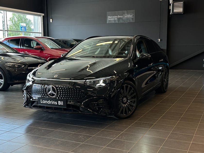 Bild 1 av Mercedes-Benz CLA 350 4MATIC Shooting Brake AMG Line Plus NY *Lagerbil*