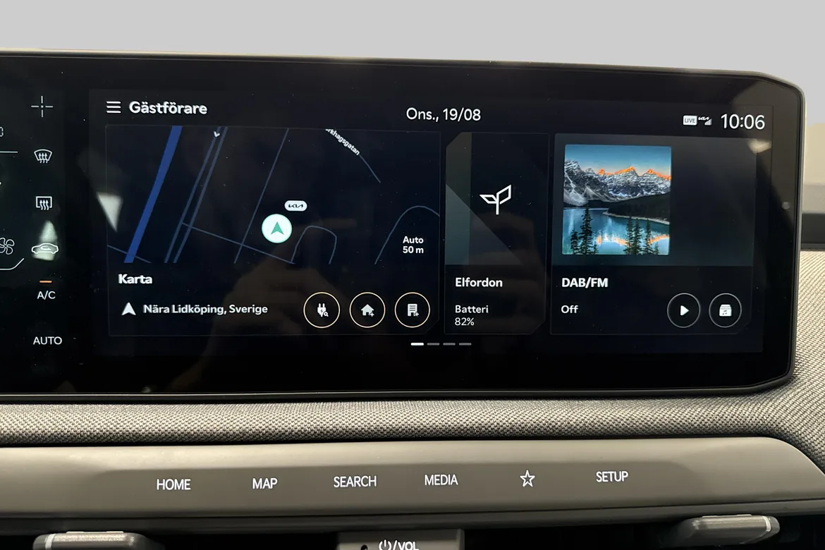 picture of a car