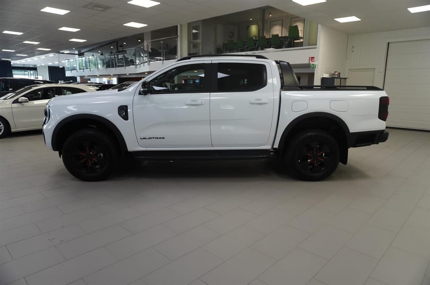 Bild 3 av Ford Ranger PHEV Double Cab Wildtrak 2.3T 280 hk 10AT Omg. Leverans
