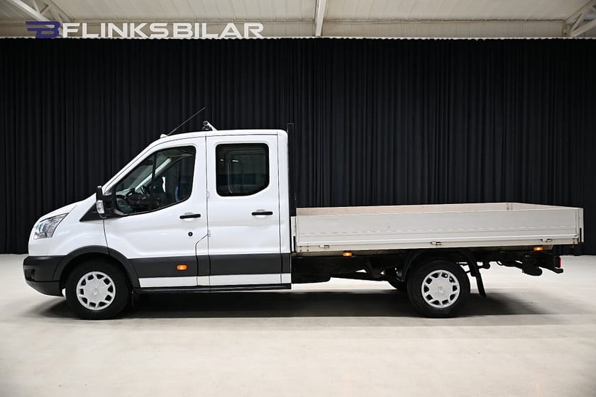 Bild 2 av Ford Transit 350 Chassi Dubbelhytt 170HK Dubbelhytt|7-Sits|Flak|Drag|Värmare|NyKamrem