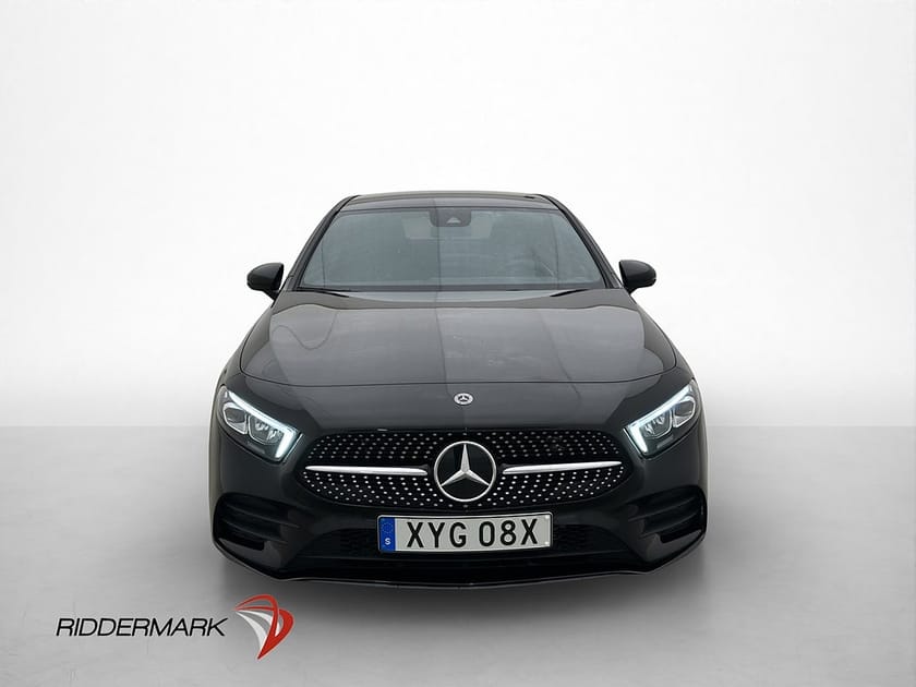 Bild 2 av Mercedes-Benz A 180 Sedan A180 136hk AMG Kamera CarPlay SV-Såld