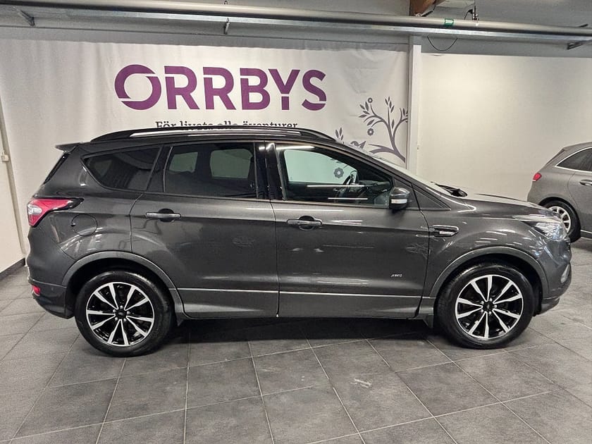 Bild 3 av Ford Kuga 2.0 TDCi AWD ST-Line 180Hk Gps Drag V-hjul