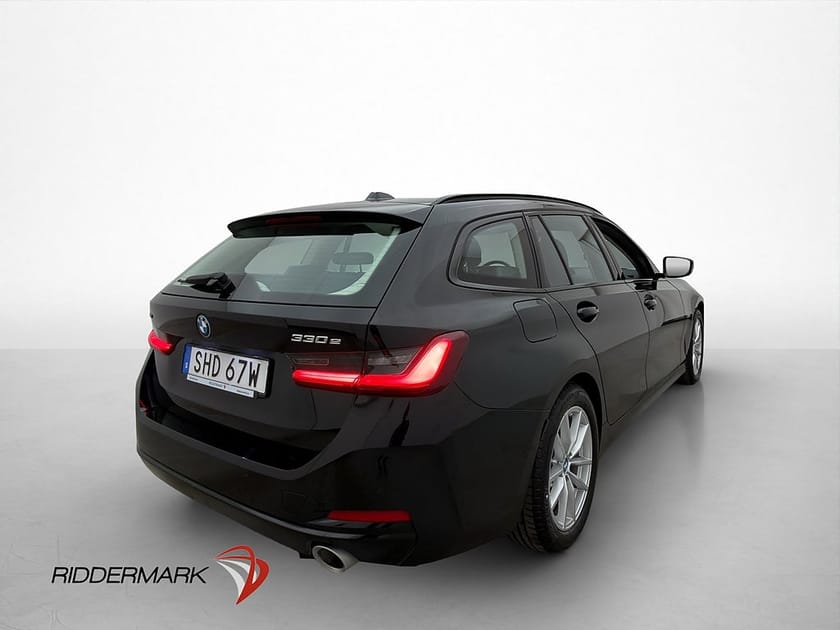 Bild 4 av BMW 330e xDrive Touring Widescreen Navi CarPlay MOMS