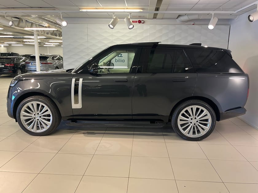 Bild 2 av Land Rover Range Rover P615 MHEV V8 SV / Momsbil!