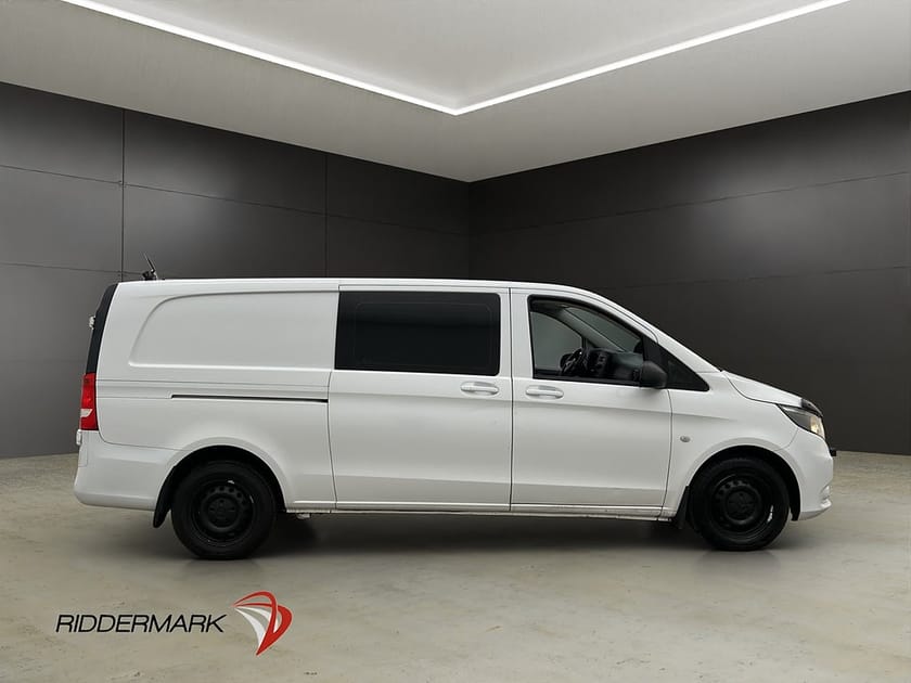 Bild 2 av Mercedes-Benz Vito 111 CDI 2.8t X-Lång 111CDI Värmare Dragkrok Bluetooth