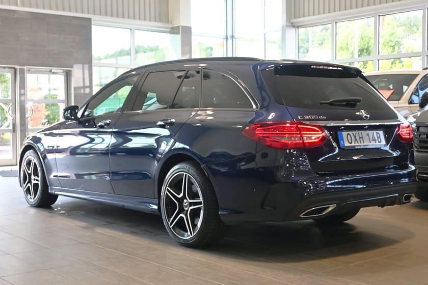 Bild 3 av Mercedes-Benz C 300 T de 9G-AMG Night Edition Drag