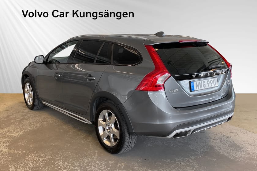 Bild 4 av Volvo V60 Cross Country D4 AWD Summum BE PRO LÄDER TAKLUCKA