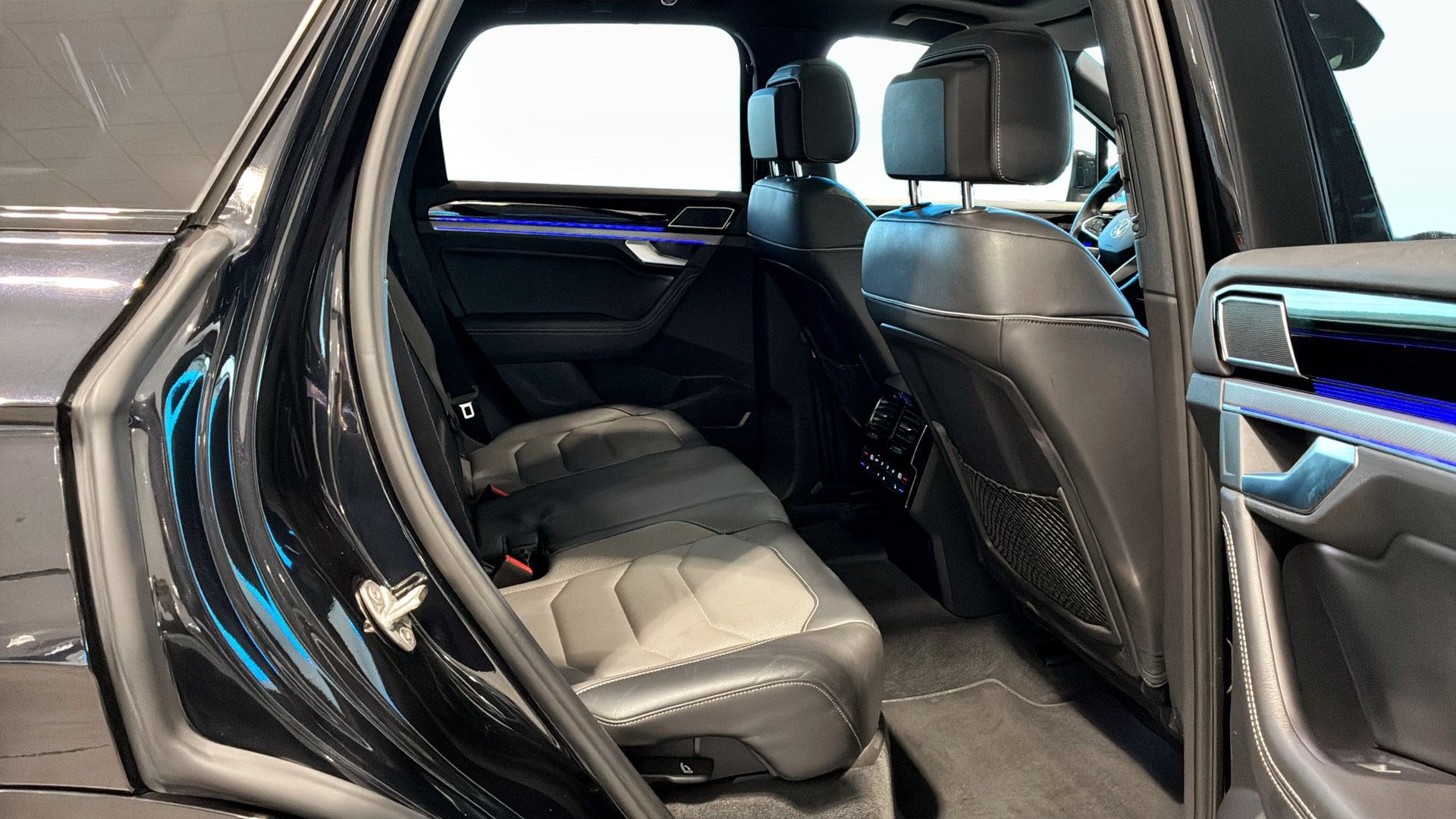 Volkswagen Touareg 2022, bild 5/10