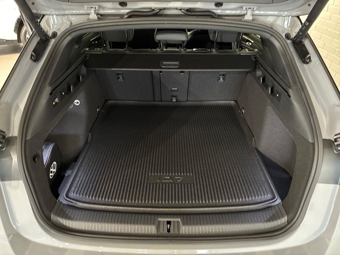 Volkswagen Volkswagen ID.7 Pro S Tourer — bild 16