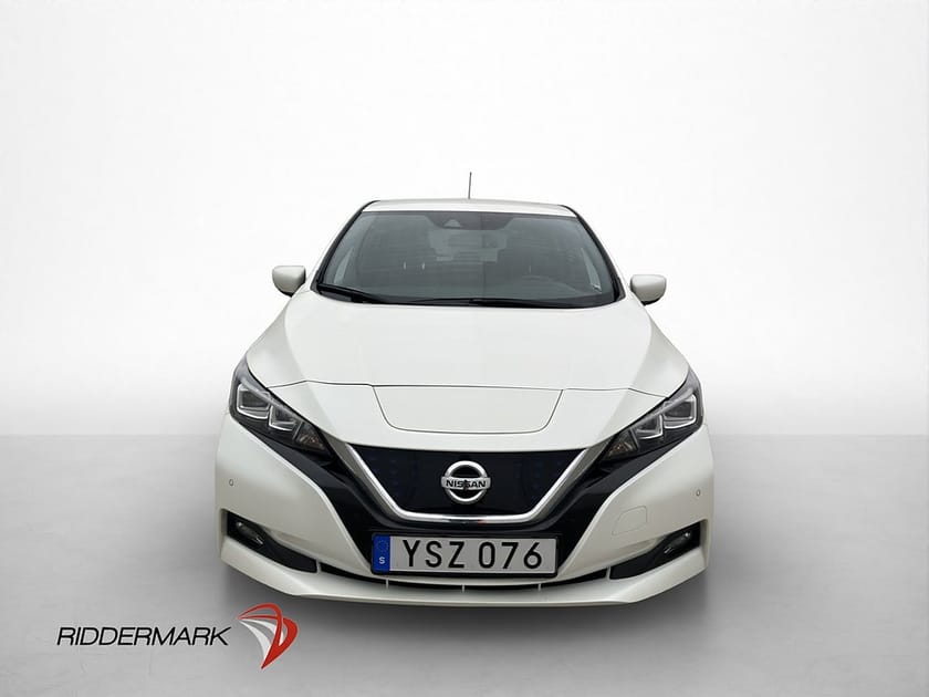 Bild 3 av Nissan Leaf 40 kWh 150hk Tekna BOSE 360-Kamera Navi Rattvärm