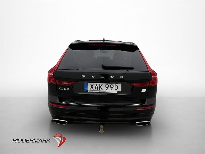 Bild 3 av Volvo XC60 Recharge T6 AWD R-Design Pano HUD Värm Drag 360°