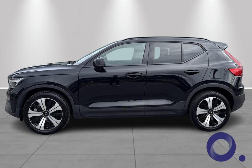 Bilde 2 av Volvo XC40 Recharge Twin motor Plus/Recharge/Twin Motor/Hengerfeste