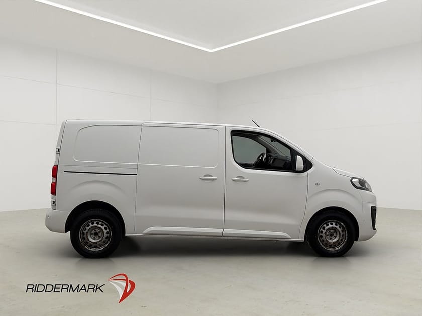 Bild 2 av Citroën Jumpy Van 2.0 122hk Värm Drag 3-Sits Kamera CarPlay MOMS