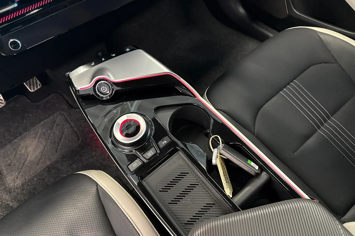 picture of a car