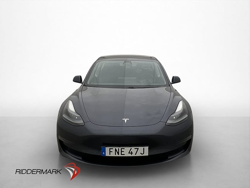 Bild 2 av Tesla Model 3 Performance Autopilot Värmepump Rattvärme MOMS