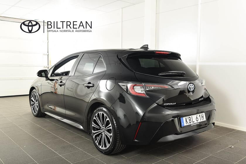 Bild 2 av Toyota Corolla Hybrid 1,8 Elhybrid Style Backkamera M&K-Värm S&V-Hjul