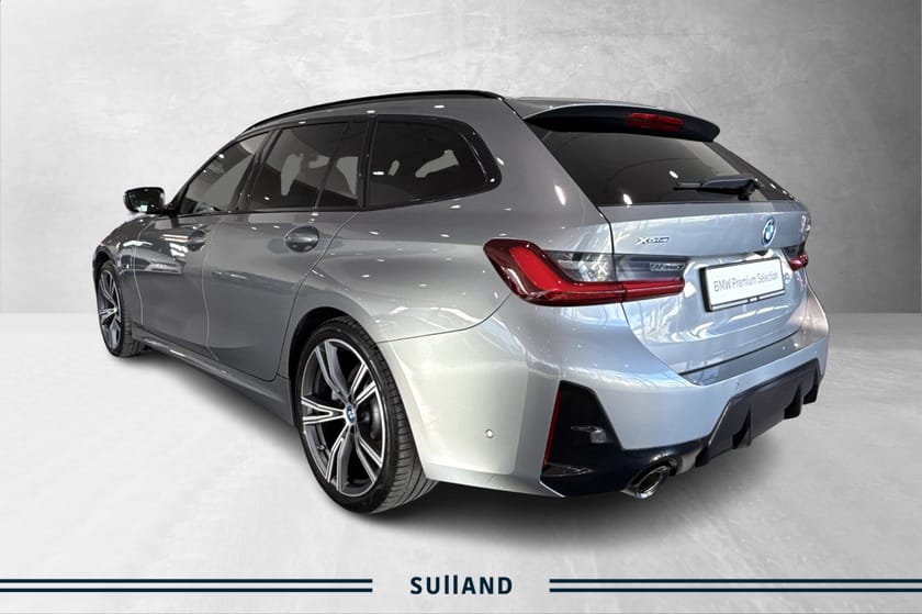 Bilde 3 av BMW 330e xDrive Touring