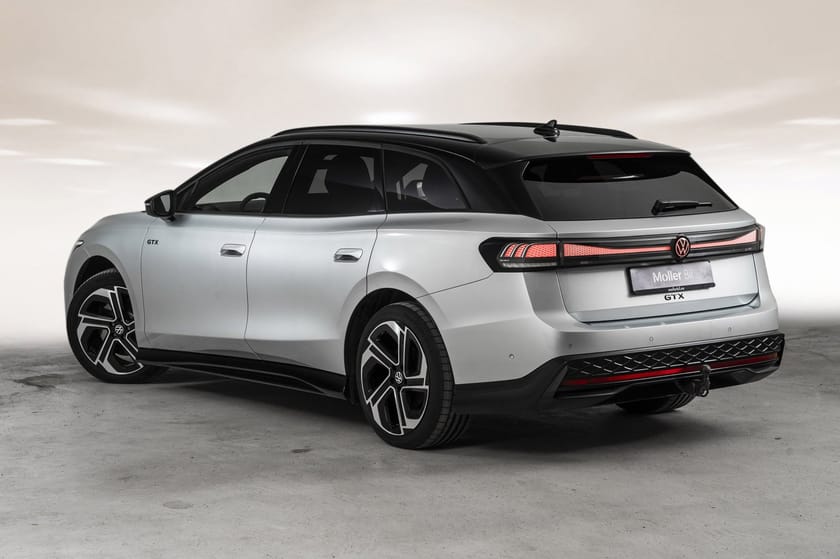 Bilde 2 av Volkswagen ID.7 GTX Tourer