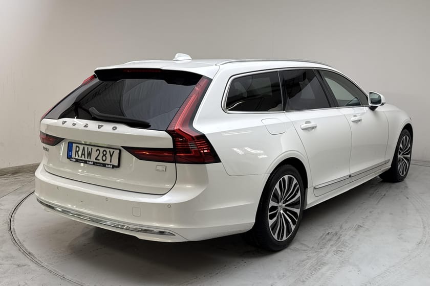 Bild 3 av Volvo V90 T6 AWD Recharge (350hk) Core