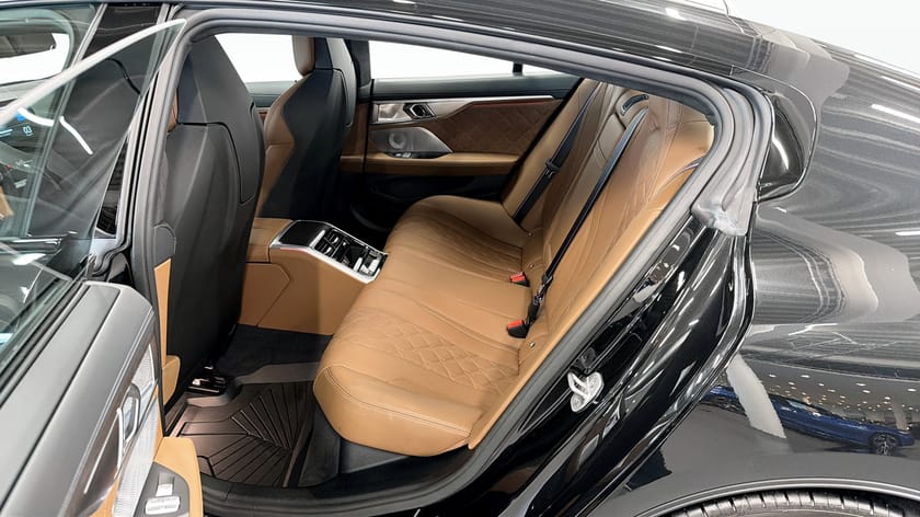 Bild 5 av BMW M8 Competition Gran Coupé 625hp B&W Ventilerade Carbon tak DAP Soft close