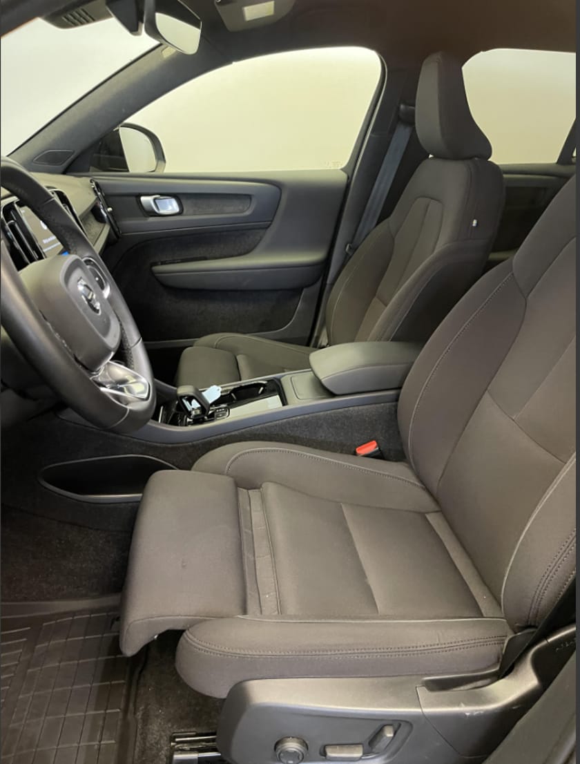 Bild 5 av Volvo XC40 Recharge Twin Plus / Navigation / Backkamera / 10 000kr tillbehör /