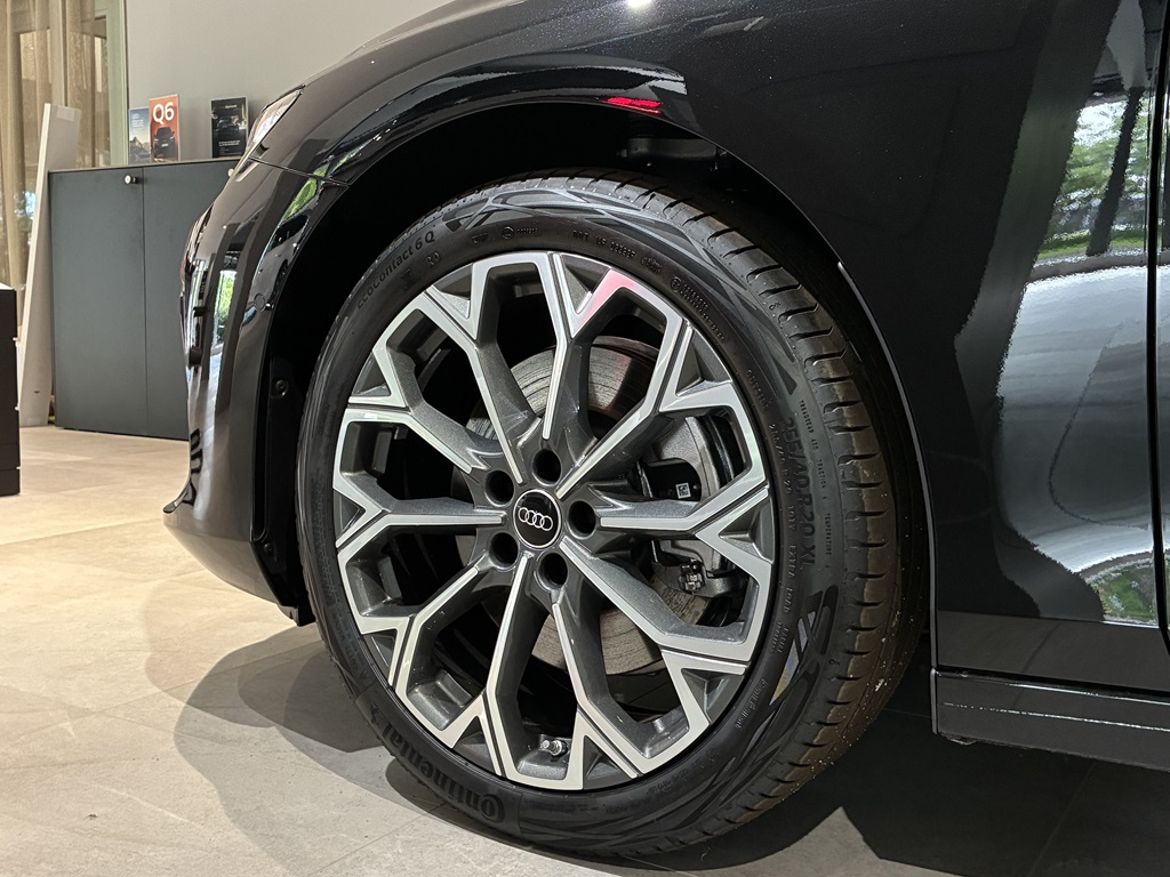 Audi Audi A6 Avant e-hybrid quattro — bild 8