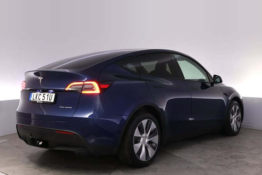 Bild 5 av Tesla Model Y Long Range AWD Uppg. Autopilot Pano Drag