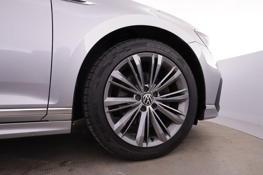 Bild 4 av Volkswagen Passat Sportscombi GT TDI 200 HK 4M DSG R-Line