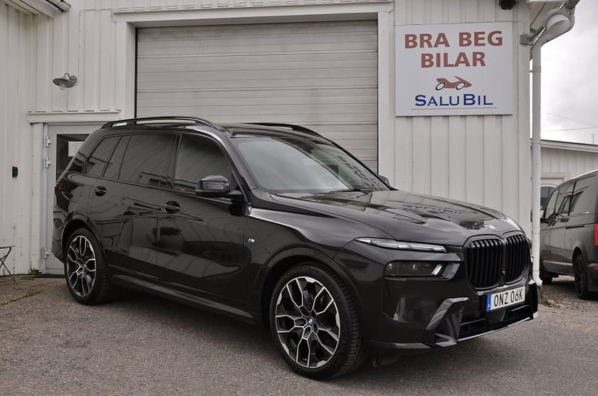 Bild 1 av BMW X7 xDrive40d M Sport Aut Comfort Exclusive B&W Pano Moms