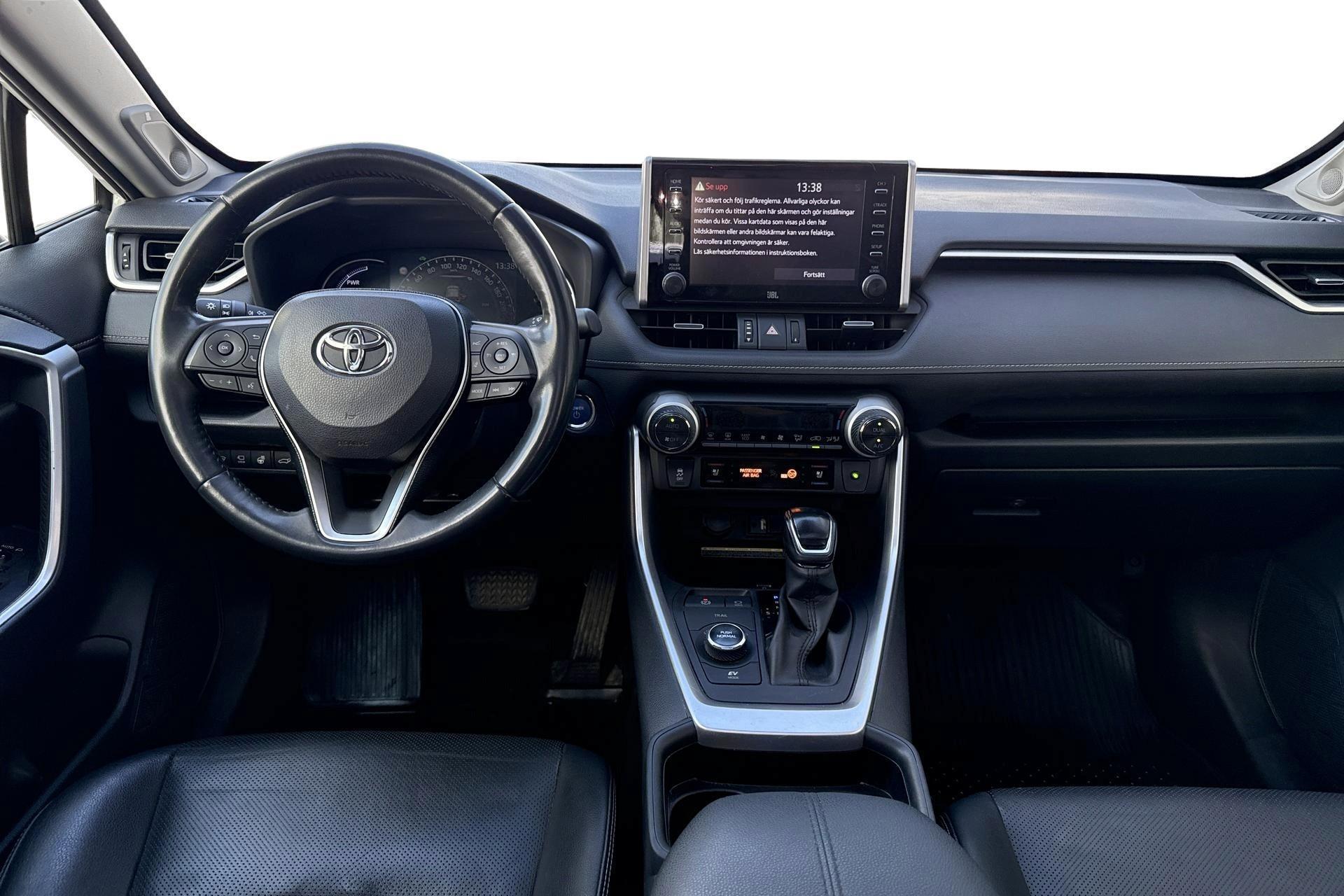 Toyota RAV4 Hybrid AWD-i 2019, bild 7/10