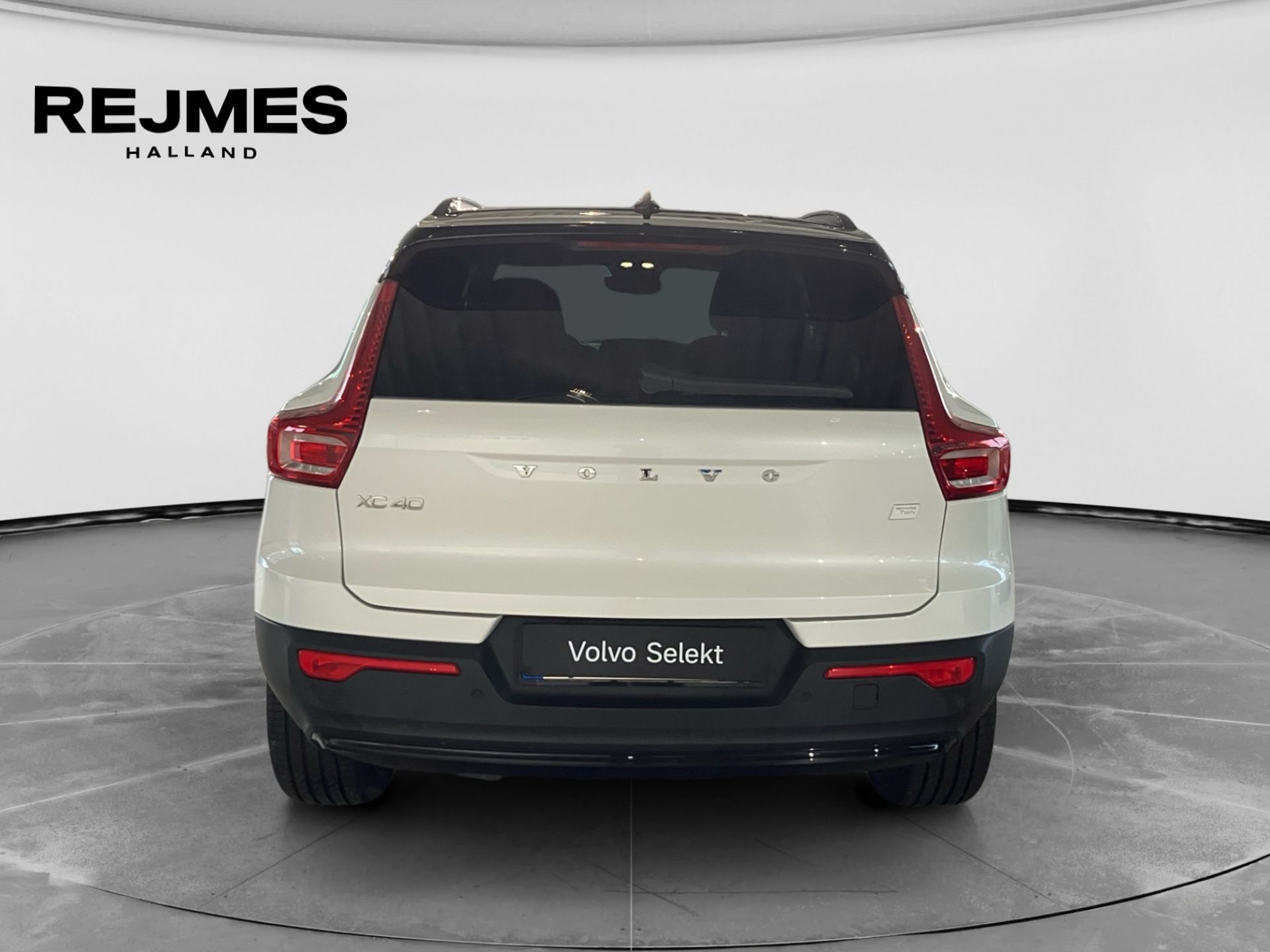 Volvo XC40 Recharge Twin Plus 2023, bild 7/10