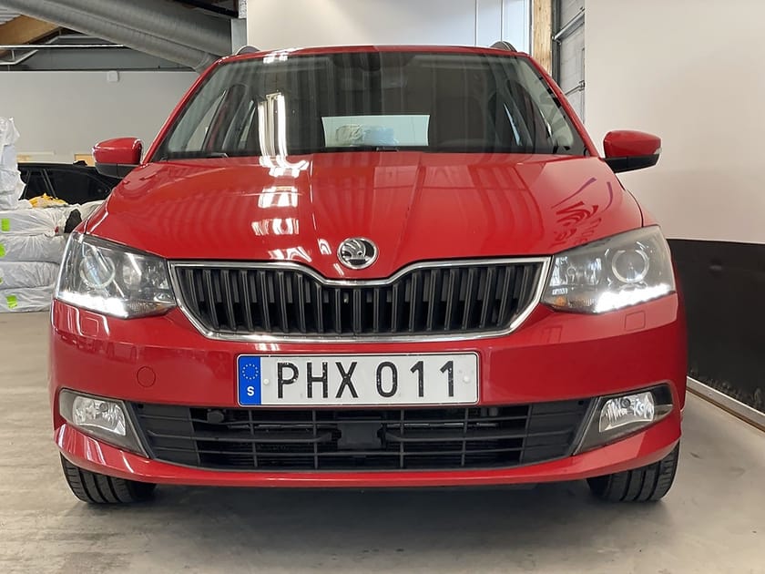 Bild 2 av Škoda Fabia Kombi Skoda STYLE 1.2 TSI 90hk Drag Värmare